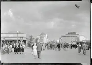 1933 Worlds Fair Prints: Amusement Center of Chicago World Fair