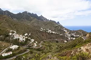 Mountain Road Collection: Anaga mountains with the village of Taganana at back, Azano, Taganana, Tenerife, Canary Islands