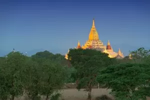 Myanmar Culture Gallery: The Ananda Temple