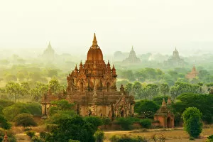 Images Dated 25th March 2014: The Ancient City of Bagan, Myanmar