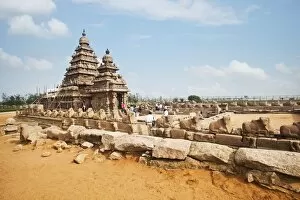Images Dated 28th July 2012: Ancient Shore Temple at Mahabalipuram, Kanchipuram District, Tamil Nadu, India