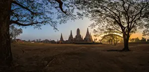 Ayuthaya Prints: Ancient temple in Thailand