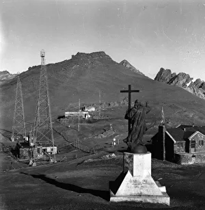 Images Dated 2nd April 2017: Andes Christ