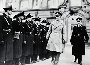 Frankfurt Prints: Andrew Barabas Inspecting Troops