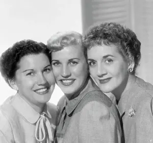 Suicide Prints: Andrews Sisters
