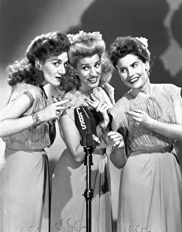 Andrews Sisters Portrait session