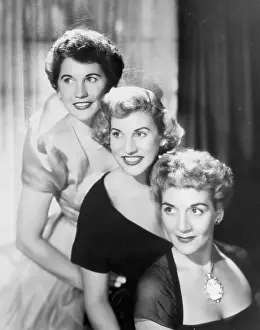Andrews Sisters Portrait Session