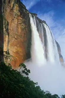 Images Dated 2nd September 2005: Angel Falls, Venezuela