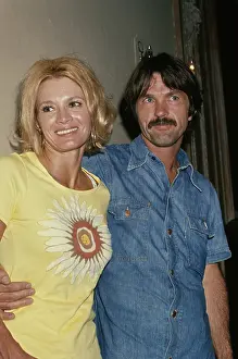 Huty33554 Prints: Angie Dickinson And Tom Skerritt