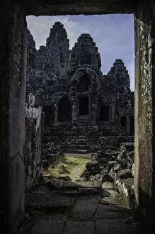 Images Dated 23rd December 2011: Angkor archaeological site