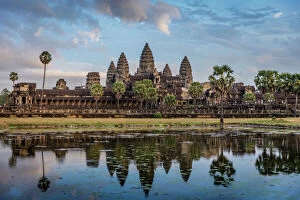 Images Dated 28th April 2016: Angkor Wat Sunrise Cambodia