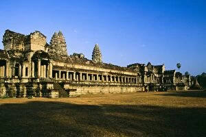 Images Dated 16th January 2008: Angkor Wat Temple, Cambodia