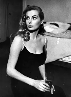 Swedish Prints: Anita Ekberg
