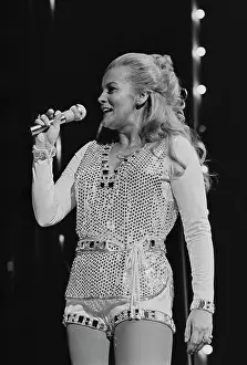 Ann-Margaret in Vegas