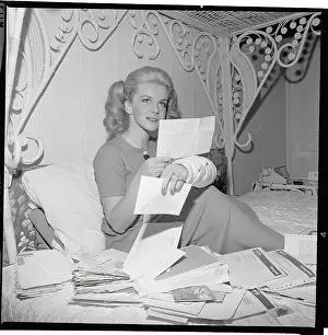 Ann-Margret In Hospital