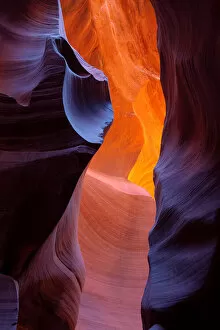 Images Dated 20th January 2014: Antelope canyon light