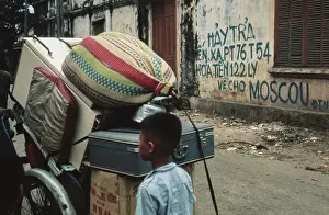 Huty27248 Prints: Anti-Soviet Graffiti, Vietnam War