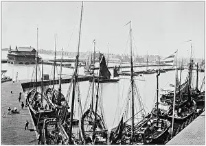 Prints of Antique photograph of seaside towns of Great Britain and Ireland: Lowestoft The Great British Seaside Prints: Antique photograph of seaside towns of Great Britain and Ireland: Lowestoft