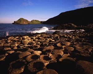 Images Dated 17th January 2008: Co Antrim, Giants Causeway, Ireland