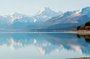 Mountain Peak Gallery: Aoraki, Mount Cook, reflected in lake Pukaki