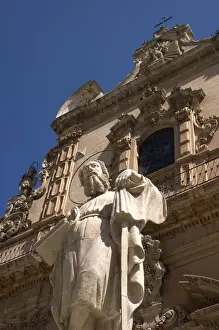Nature’s Masterpiece: Apostel in front of the Cathedral of San Pietro Modica Italy