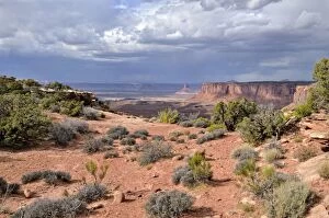Approaching thunderstorm clouds on the eastern edge of the Green River Canyon, Canyonlands National Park, Moab, Utah