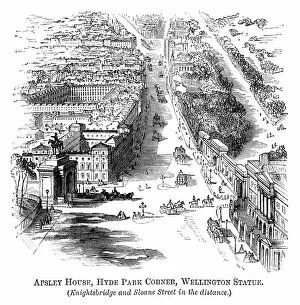 People Traveling Collection: Apsley House, Hyde Park Corner and Wellington Statue (1871 engraving)