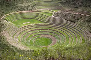 Grounds Prints: Archaeological ruins of Maras, UrubambaA┼¢s province