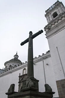 Images Dated 25th November 2012: Architectural Features of Quitos Basilica of Nuestra SeAnora de la Merced