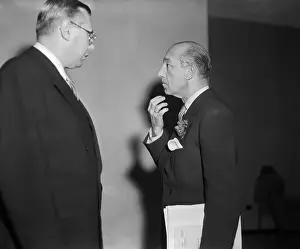 Sobolev Prints: Arkady Sobolev Talking with Jose S. De Erice on the Subject of Peace