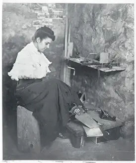 Complexity Prints: Armless Woman Sawing Wood