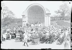 Graduation Prints: Army Nurses Graduating at Walter Reed Hospital