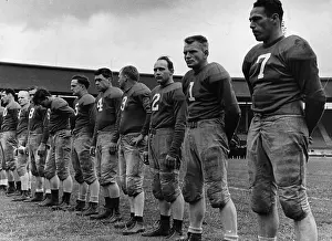In Line Prints: Army Team