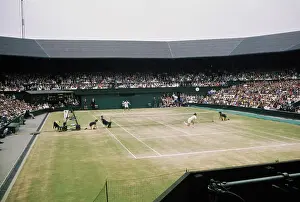 Huty32814 Prints: Arthur Ashe And Jimmy Connors On Centre Court