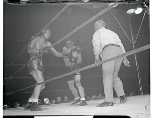 Arturo Godoy Bleeding During Fight