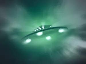 Images Dated 17th August 2016: Artwork of unidentified flying object