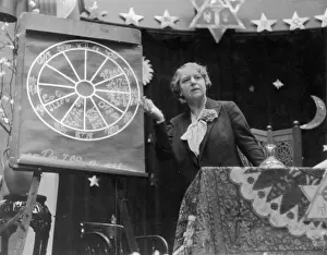 Clubs And Societies Prints: Astrology Show