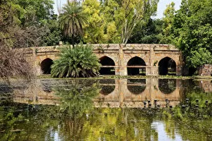 Gallo Image Collection Gallery: Athpula Eight Piers Stone Bridge, 17th Century Bridge, Reflection of Lodi Gardens, New Delhi, India