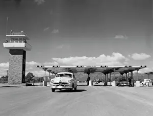 New Hampshire Prints: Where the Atomic Bomb is Made Los Alamos
