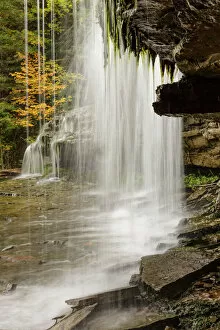 Images Dated 9th May 2016: Au Train waterfall, Upper Peninsula of Michigan, USA