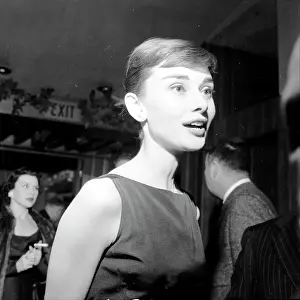 Prints of UNITED STATES - OCTOBER 28: October 28, 1955, California, Los Angeles, Audrey Hepburn. (Photo by Earl Leaf/Michael Ochs Archives/Getty Images) Elegance Personified – A Classic Art Print Collection: Audrey Hepburn