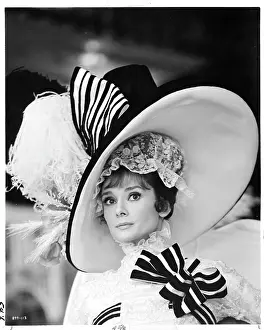 Lac0048 Prints: Audrey Hepburn In My Fair Lady