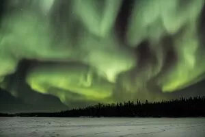 Aurora Borealis over Vee Lake