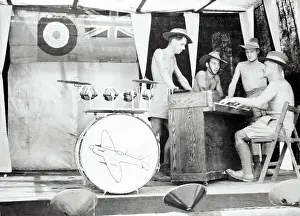 Burma Prints: Australian Soldiers Around the Piano