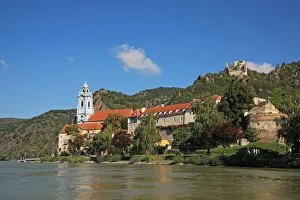 Images Dated 28th September 2013: Austria, Wachau Valley, DAOErnstein