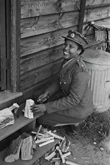 Huty31595 Prints: Auxiliary Territorial Service, 1943
