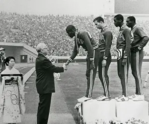 Relay Racer Prints: Avery Brundage Congratulating US Olympic Relay Team