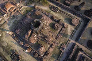 Images Dated 15th February 2016: Ayutthaya temple