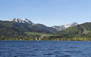 Bad Wiessee with Hirschberg mountain and Fockenstein mountain, lake Tegernsee, Tegernsee valley, Mangfall Mountains