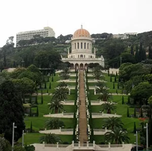 Images Dated 20th November 2007: Bahai temple and gardens